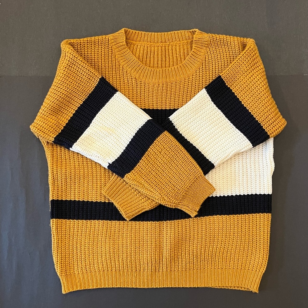 Knit sweater
